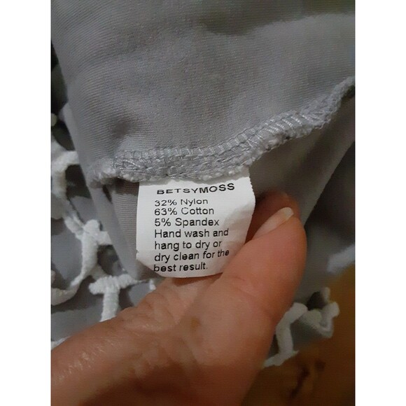 Betsy Moss Size S Gray Knit Geometric White Mesh Overlay Dress Orig $245 - Picture 11 of 11